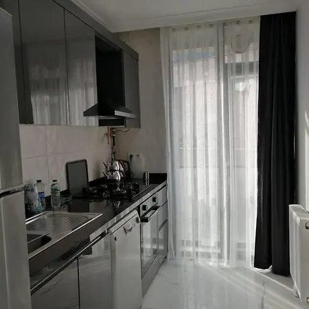 Sisli Apartment, 2 Bedrooms, 250 M Metro, New Modern 아파트